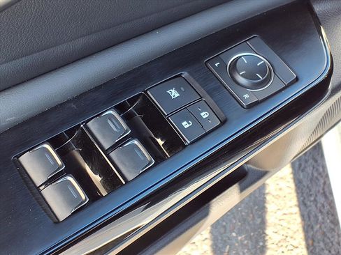 Used 2023 Lexus ES 350 image 12