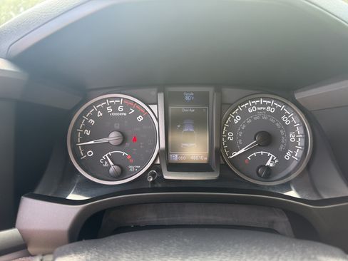 Used 2021 Toyota Tacoma TRD Pro AWD/4WD image 16