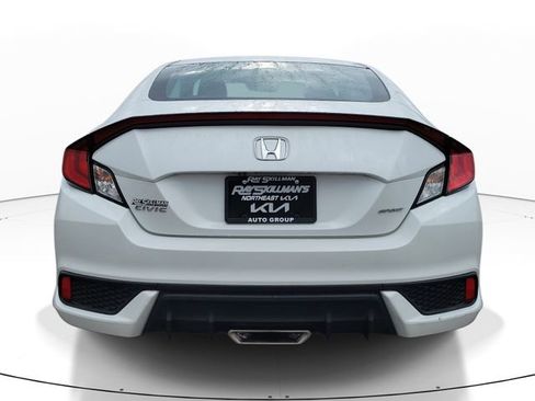 Used 2019 Honda Civic Sport image 5