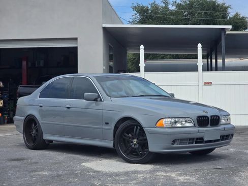 Used 2003 BMW 525i Sedan RWD image 3