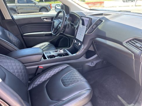 Used 2024 Ford Edge Titanium AWD/4WD image 21