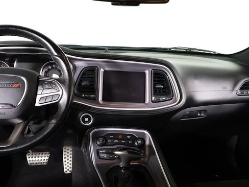 Used 2021 Dodge Challenger GT w/ Plus Package image 33