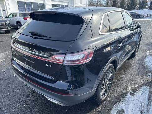 Used 2019 Lincoln Nautilus Reserve image 4