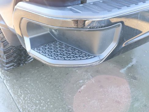 Used 2021 Chevrolet Silverado 2500 Custom w/ Custom Value Package image 24