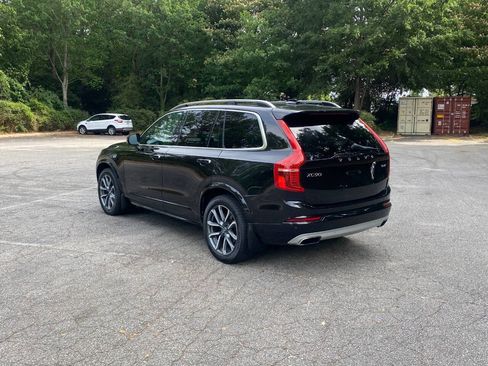 Used 2018 Volvo XC90 T6 Momentum w/ Convenience Package AWD/4WD image 7