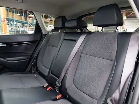 Used 2024 Kia Seltos S AWD/4WD image 25