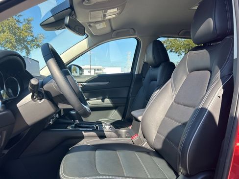 Certified 2025 MAZDA CX-5 AWD 2.5 S w/ Preferred Package image 2