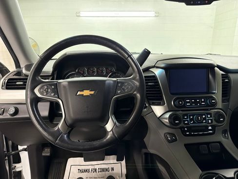 Used 2015 Chevrolet Tahoe LT w/ Luxury Package image 7