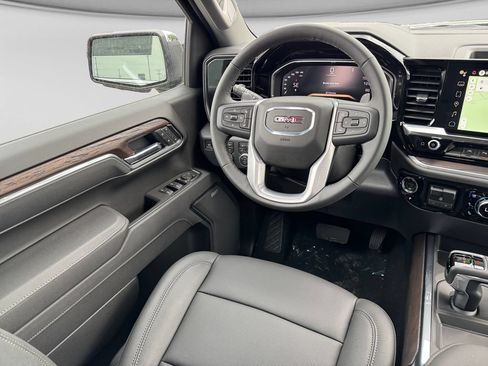 New 2026 GMC Sierra 1500 SLT w/ SLT Premium Plus Package AWD/4WD image 16