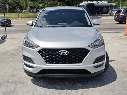 Used 2021 Hyundai Tucson SE w/ Cargo Package FWD image 3
