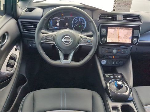 New 2025 Nissan Leaf SV Plus image 15