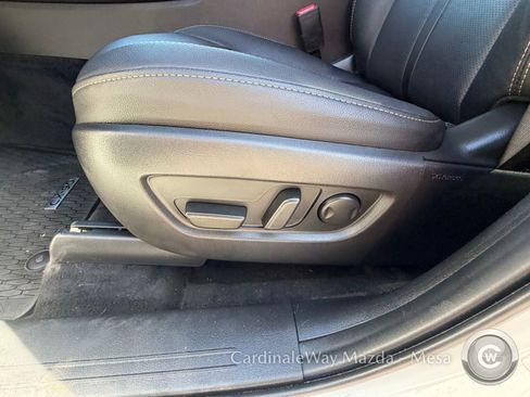 Used 2024 MAZDA CX-90 3.3 Turbo w/ Premium Package image 17