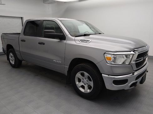 Used 2019 RAM 1500 Tradesman image 11