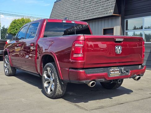 Used 2022 RAM 1500 Limited w/ Body-Colour Bumper Group AWD/4WD image 3