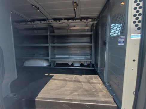 Used 2020 Chevrolet Express 3500 image 20