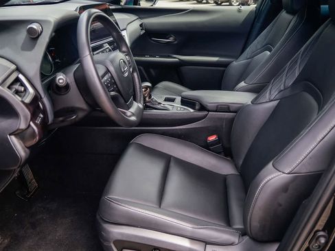 Used 2024 Lexus UX 250h FWD image 19