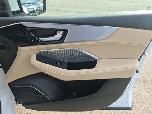 Used 2022 Acura MDX SH-AWD w/ Technology Package image 22