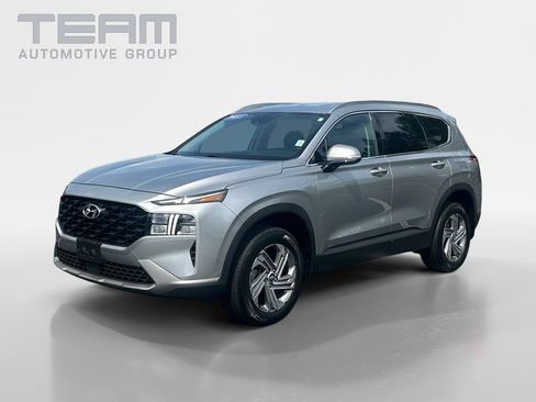 Used 2023 Hyundai Santa Fe SEL w/ Winter Weather Package AWD/4WD image 3