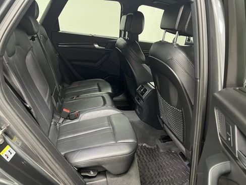 Used 2018 Audi SQ5 Prestige w/ Prestige Package image 55