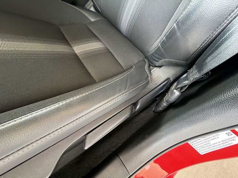 Used 2022 Honda Civic Sport image 12