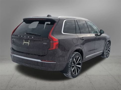 New 2026 Volvo XC90 B5 Core image 6