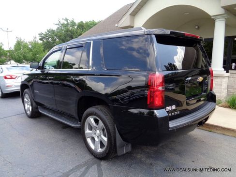 Used 2017 Chevrolet Tahoe LT AWD/4WD image 4