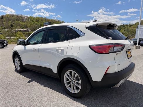 Used 2020 Ford Escape SE AWD/4WD image 5