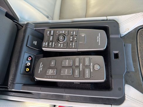 Used 2008 Lexus LS 600h L image 15