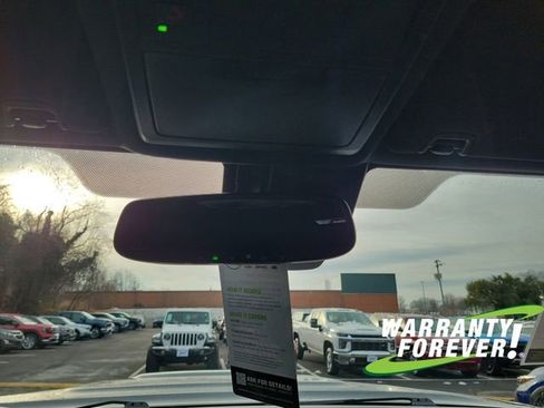 Used 2022 Toyota Tacoma TRD Sport image 12