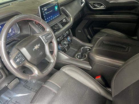 Used 2022 Chevrolet Suburban RST w/ Sport Performance Package AWD/4WD image 10