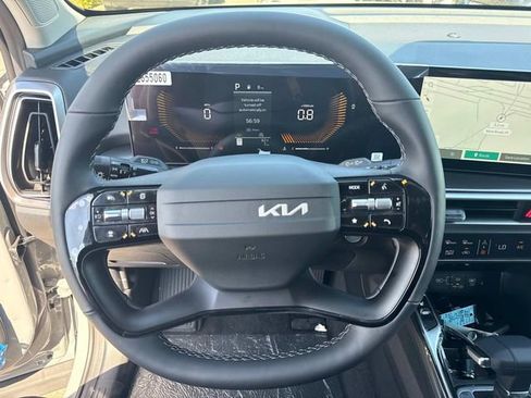 New 2026 Kia Sorento EX AWD/4WD image 23