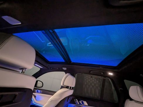 Certified 2023 BMW X5 M50i w/ Executive Package image 13