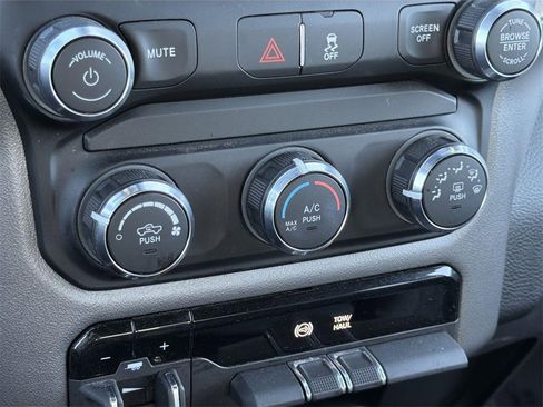 Used 2024 RAM 2500 Big Horn image 11