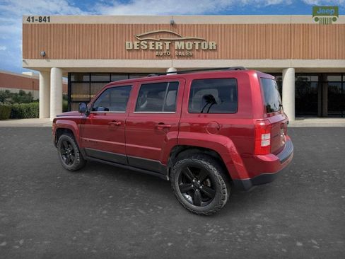 Used 2015 Jeep Patriot Sport w/ Power Value Group AWD/4WD image 6