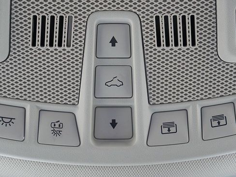 Used 2024 Ford Edge SEL w/ Convenience Package image 46