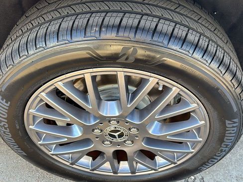 Used 2022 Mercedes-Benz GLE 350 image 11