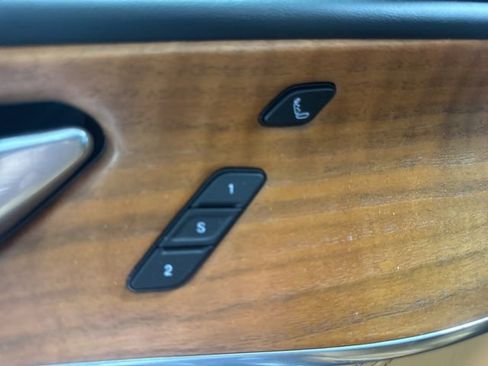 Used 2025 Jeep Grand Cherokee Summit image 19