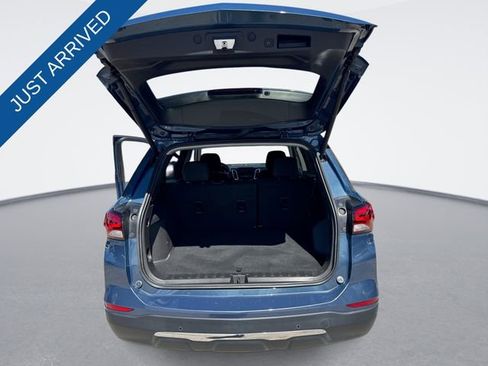 Used 2024 Chevrolet Equinox LT image 23