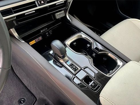 Used 2024 Lexus RX 350 Premium Plus image 13