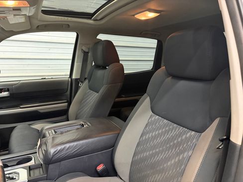 Used 2019 Toyota Tundra SR5 AWD/4WD image 13