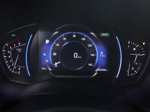 Used 2020 Hyundai Santa Fe SEL w/ Convenience + Premium Package FWD image 21