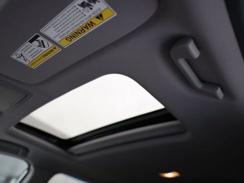 Used 2021 Honda CR-V Touring image 41