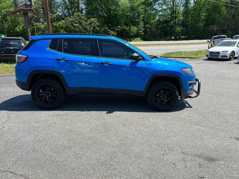 Used 2018 Jeep Compass Sport w/ Tech Group AWD/4WD image 7