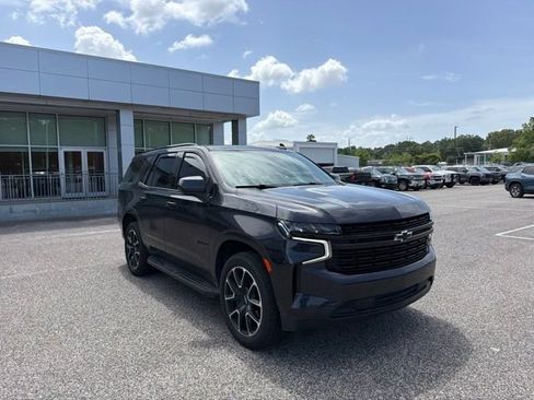 Used 2023 Chevrolet Tahoe RST RWD image 3
