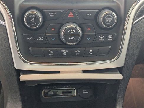 Used 2014 Jeep Grand Cherokee Summit image 22