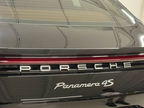 Certified 2023 Porsche Panamera 4S AWD/4WD image 13