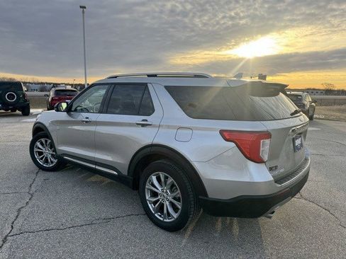 Used 2020 Ford Explorer Limited image 6