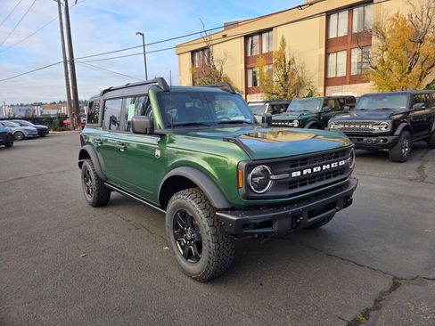 New 2025 Ford Bronco Big Bend w/ Black Diamond Package AWD/4WD image 3
