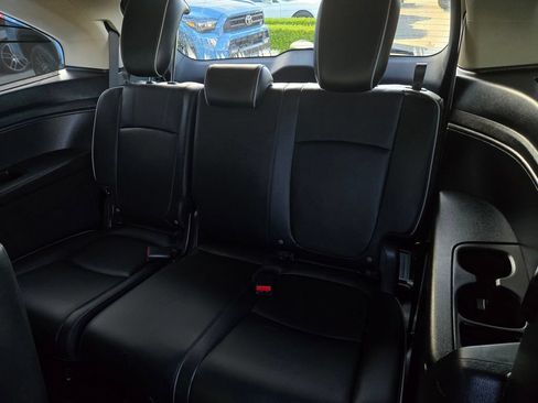 Used 2025 Honda Odyssey Touring image 13