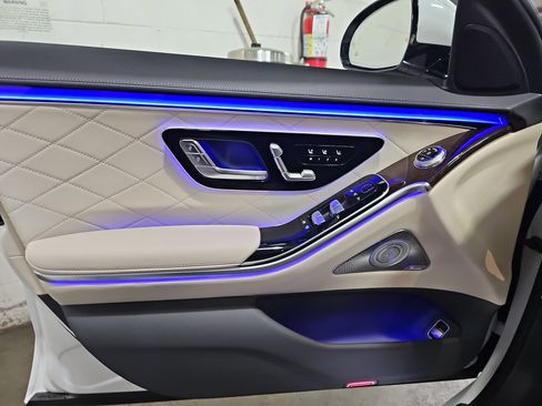 New 2026 Mercedes-Benz S 580 4MATIC Sedan image 28